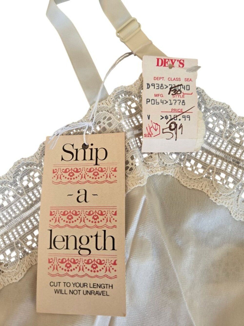 Vtg Coquette Antron Full Slip Ivory Lace Trim Nylon Size 46 USA-Made New - Picture 4 of 12
